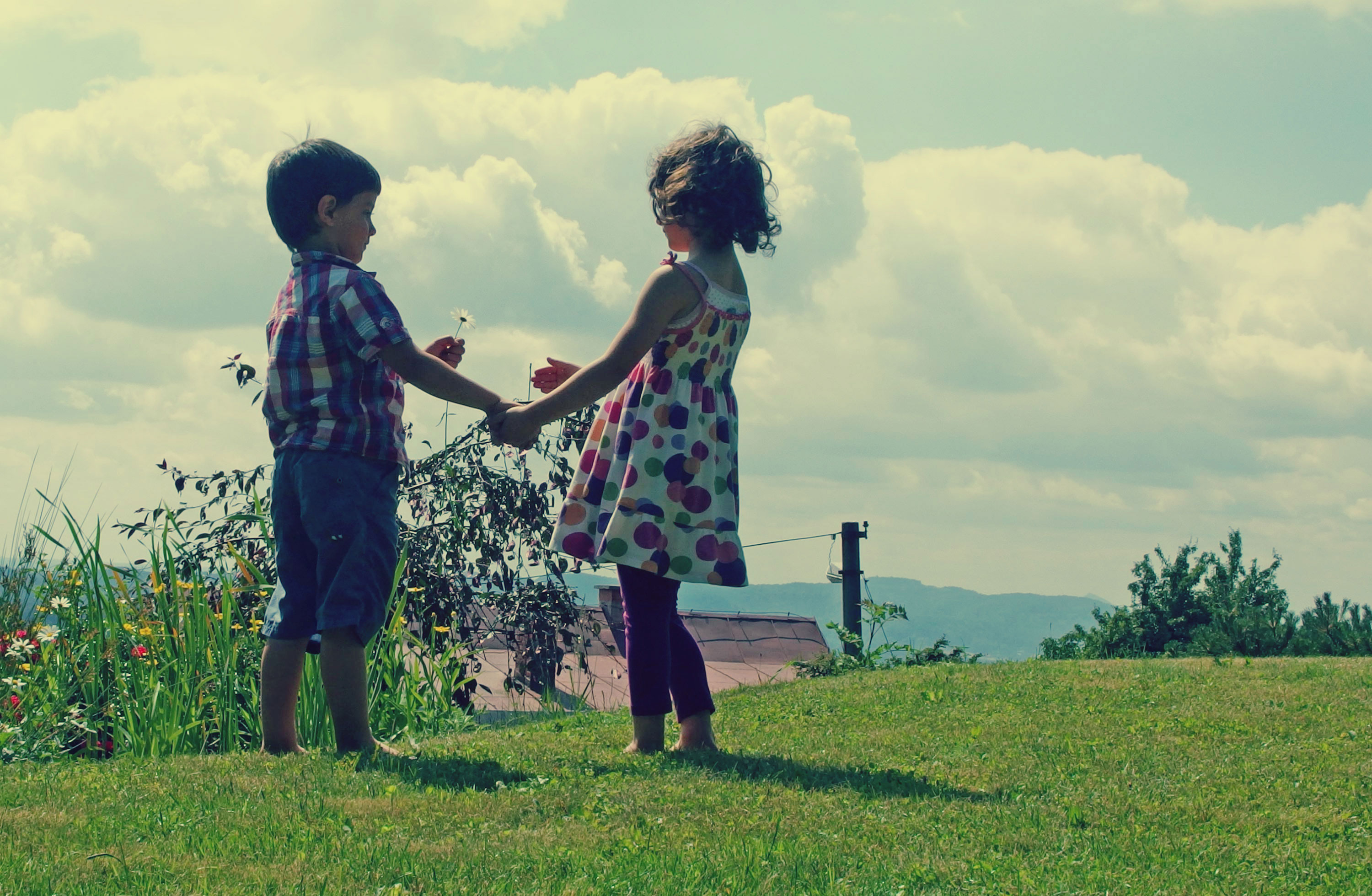 Weekend Encourager – Be a Friend